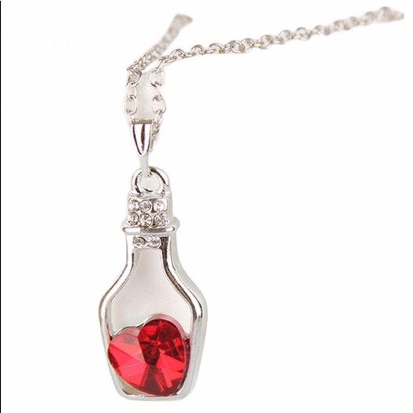 Jewelry - Red Crystal Heart in a Bottle (I23)